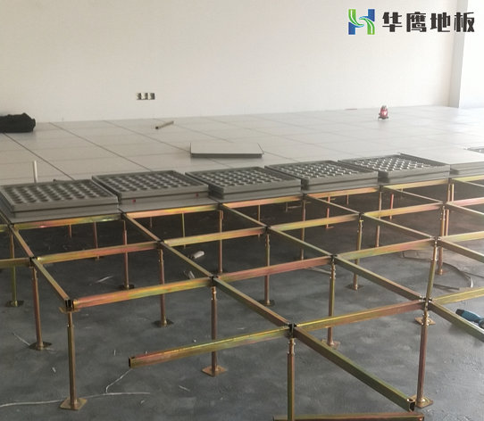 如何保障抗靜電地板的施工質量？