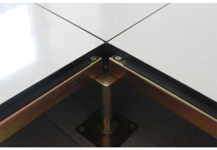 抗靜電地板廠家系列之華鷹象牙白陶瓷抗靜電地板