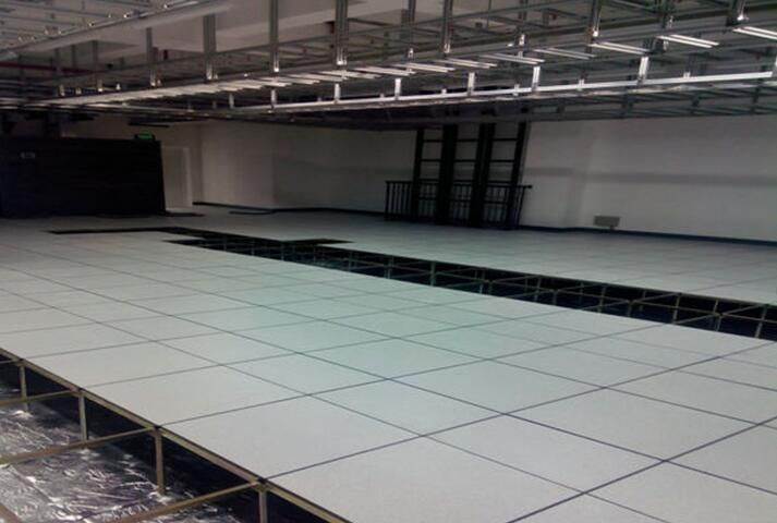 防靜電地板 防靜電地板