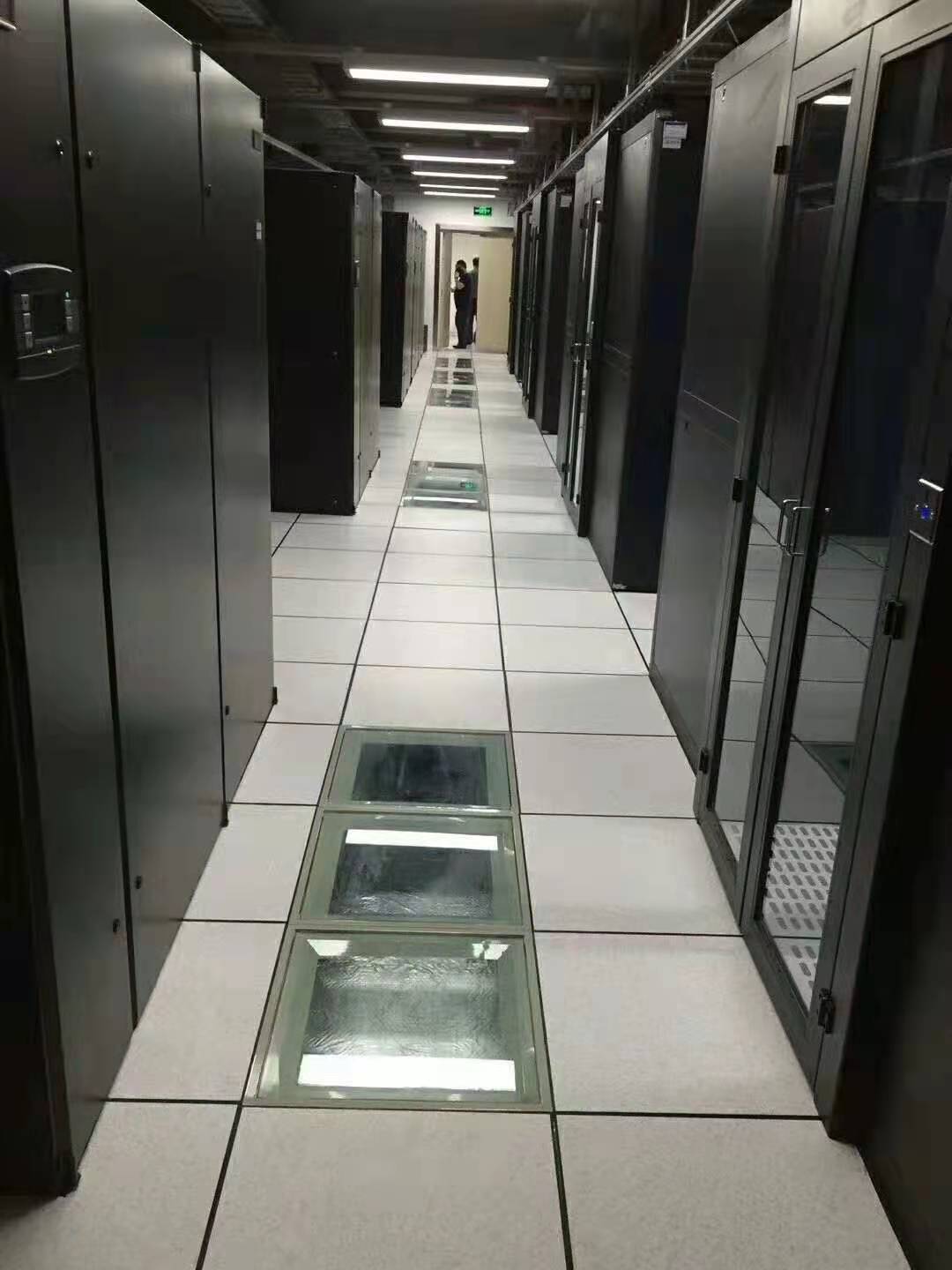 機房防靜電地板的安裝