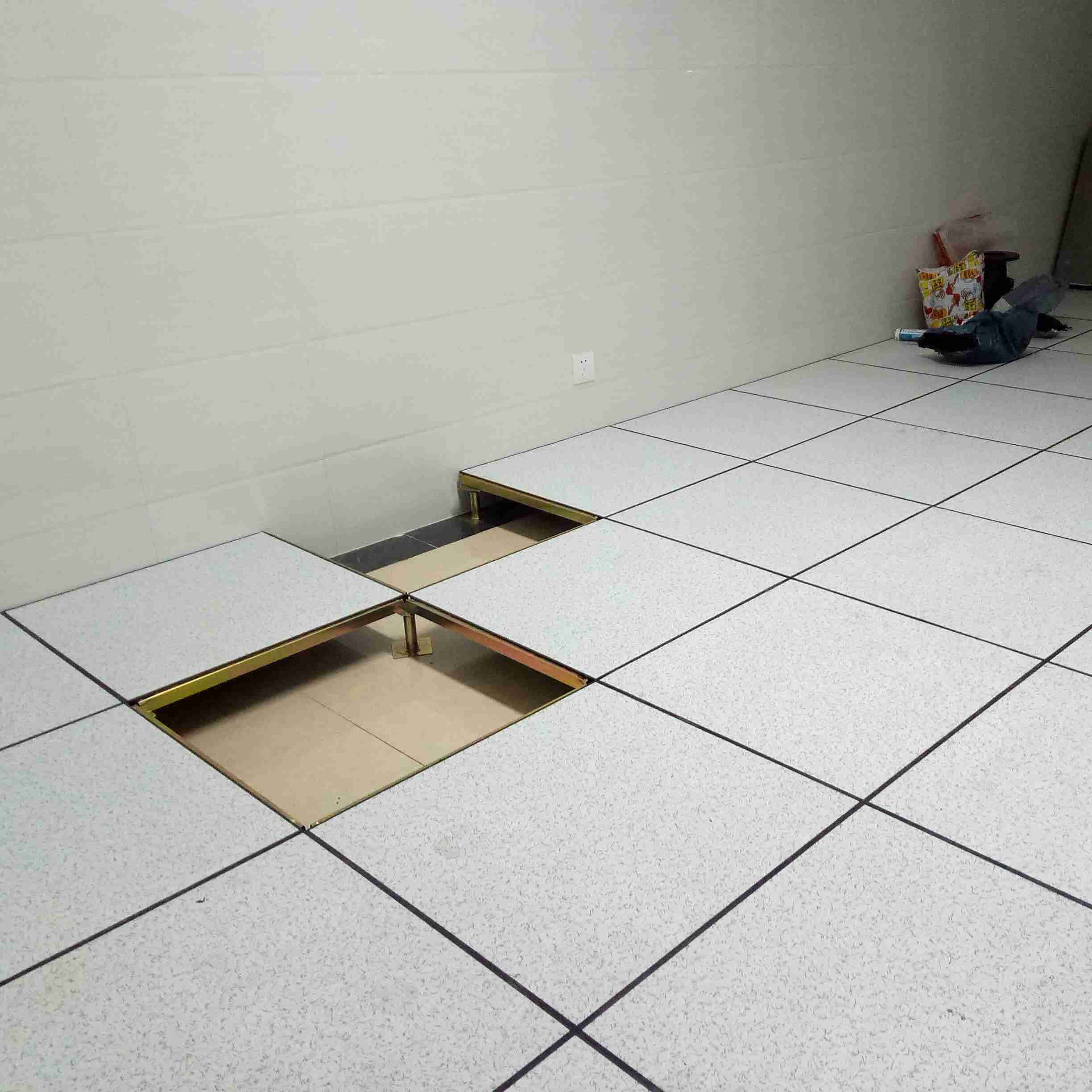 防靜電地板 防靜電地板