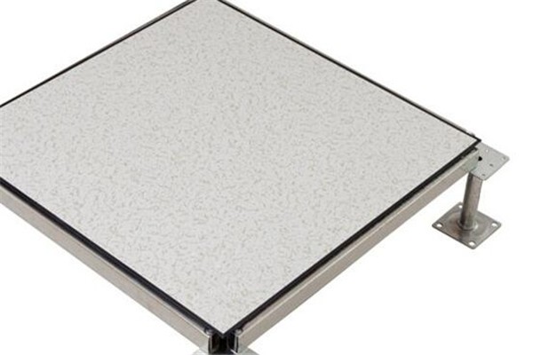 眾鑫機房防靜電地板