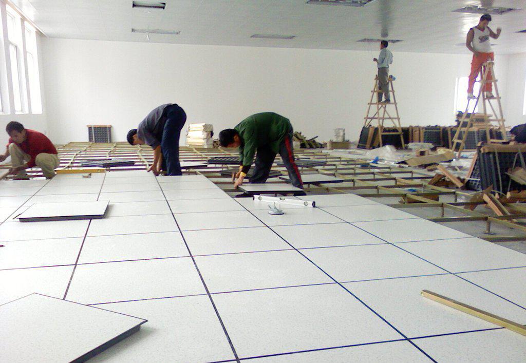 抗防靜電地板廠家