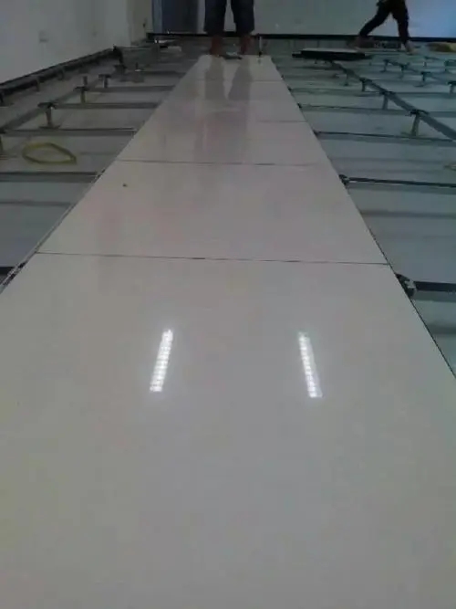 防靜電瓷質(zhì)地板 防靜電瓷質(zhì)地板