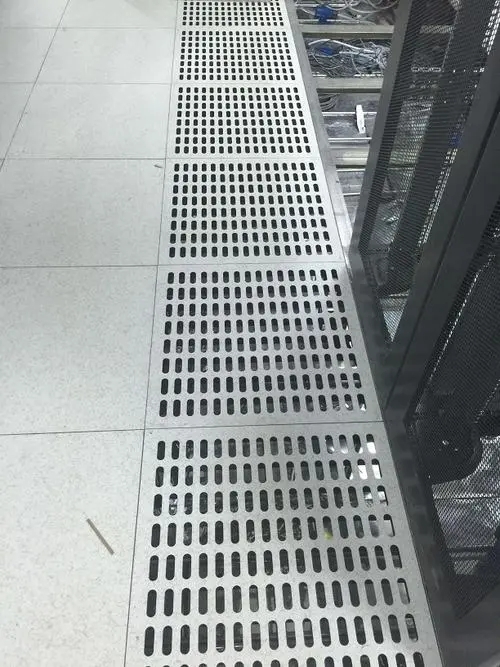 防靜電地板通風(fēng)板 防靜電地板通風(fēng)板