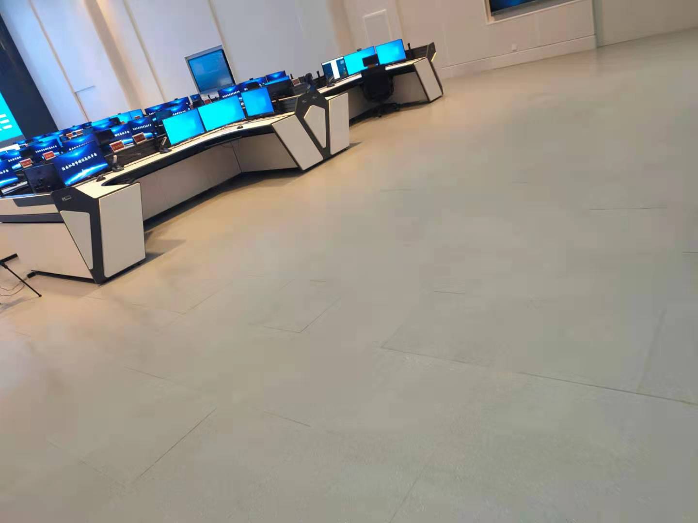 防靜電地板安裝工期需要多久？